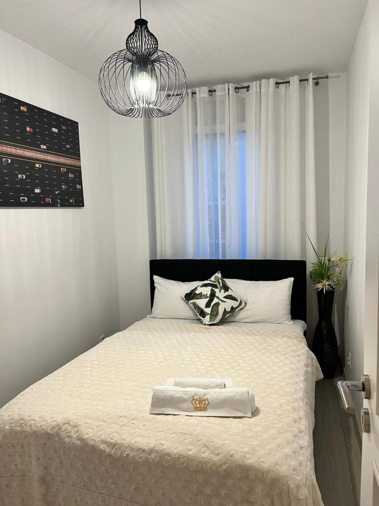 Family House By The River Odra -Panoramic Terrace - 3Room Apartment With 2 Separate Bedrooms And 2 Balconies By Wroapart-Pl- Perfect For Family & Business Stays Wroclaw Dış mekan fotoğraf