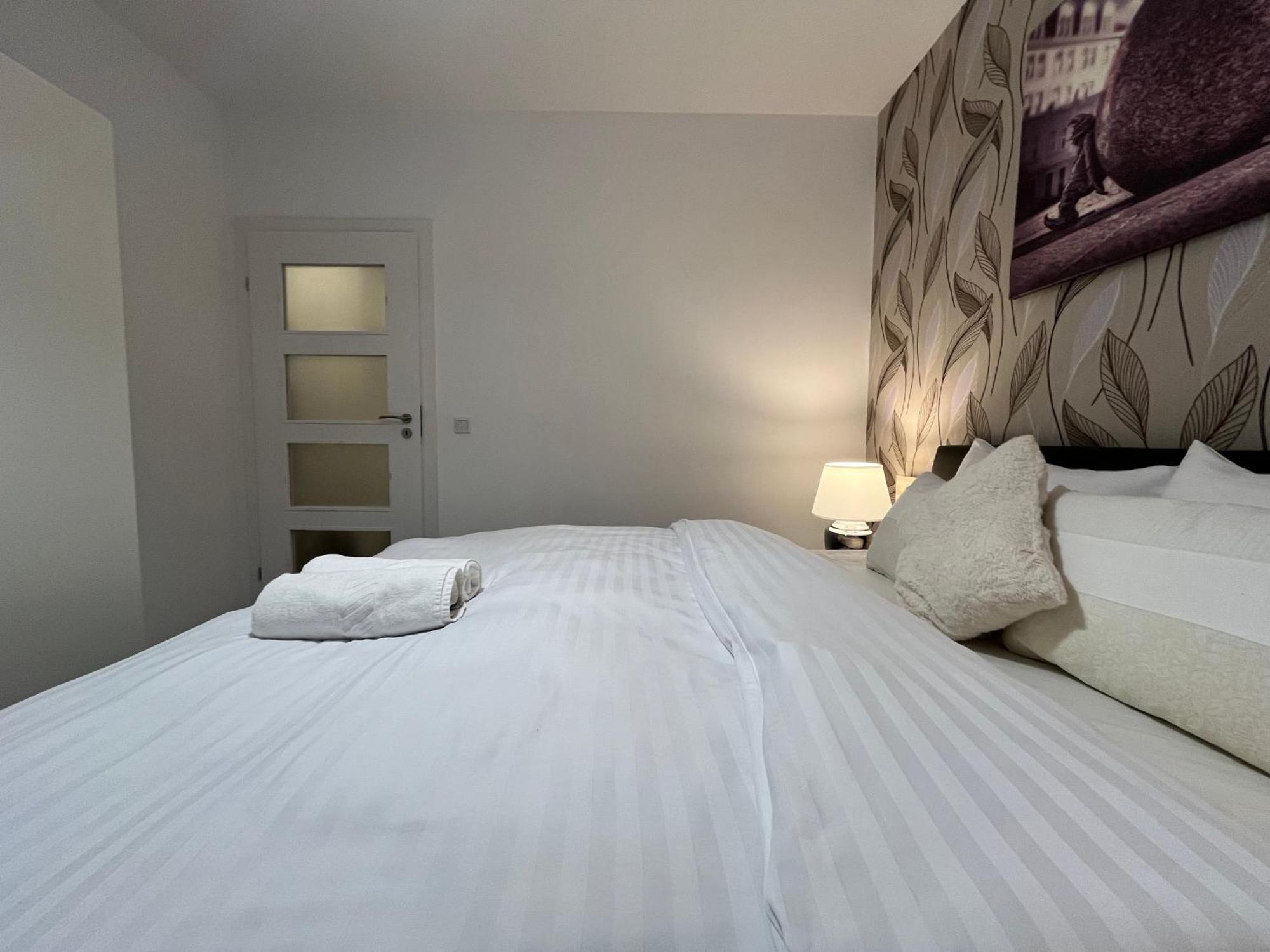 Family House By The River Odra -Panoramic Terrace - 3Room Apartment With 2 Separate Bedrooms And 2 Balconies By Wroapart-Pl- Perfect For Family & Business Stays Wroclaw Dış mekan fotoğraf