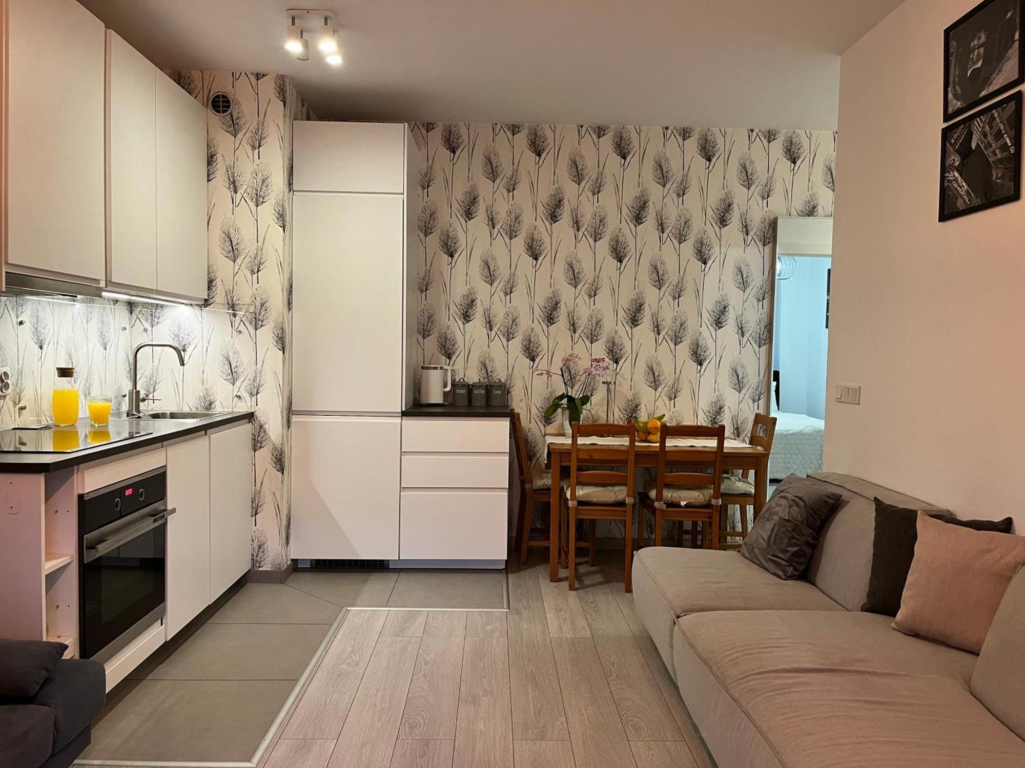 Family House By The River Odra -Panoramic Terrace - 3Room Apartment With 2 Separate Bedrooms And 2 Balconies By Wroapart-Pl- Perfect For Family & Business Stays Wroclaw Dış mekan fotoğraf
