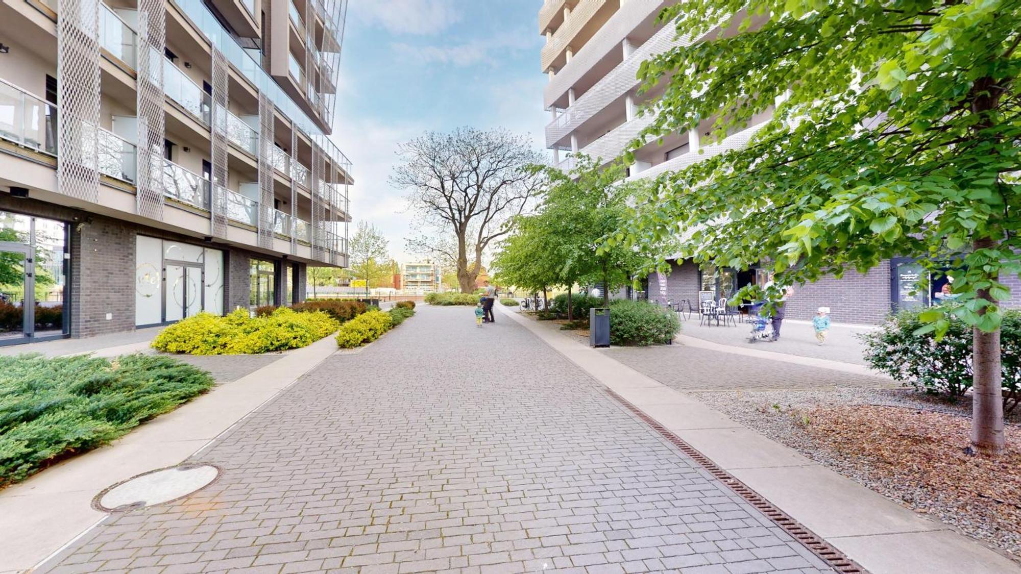 Family House By The River Odra -Panoramic Terrace - 3Room Apartment With 2 Separate Bedrooms And 2 Balconies By Wroapart-Pl- Perfect For Family & Business Stays Wroclaw Dış mekan fotoğraf